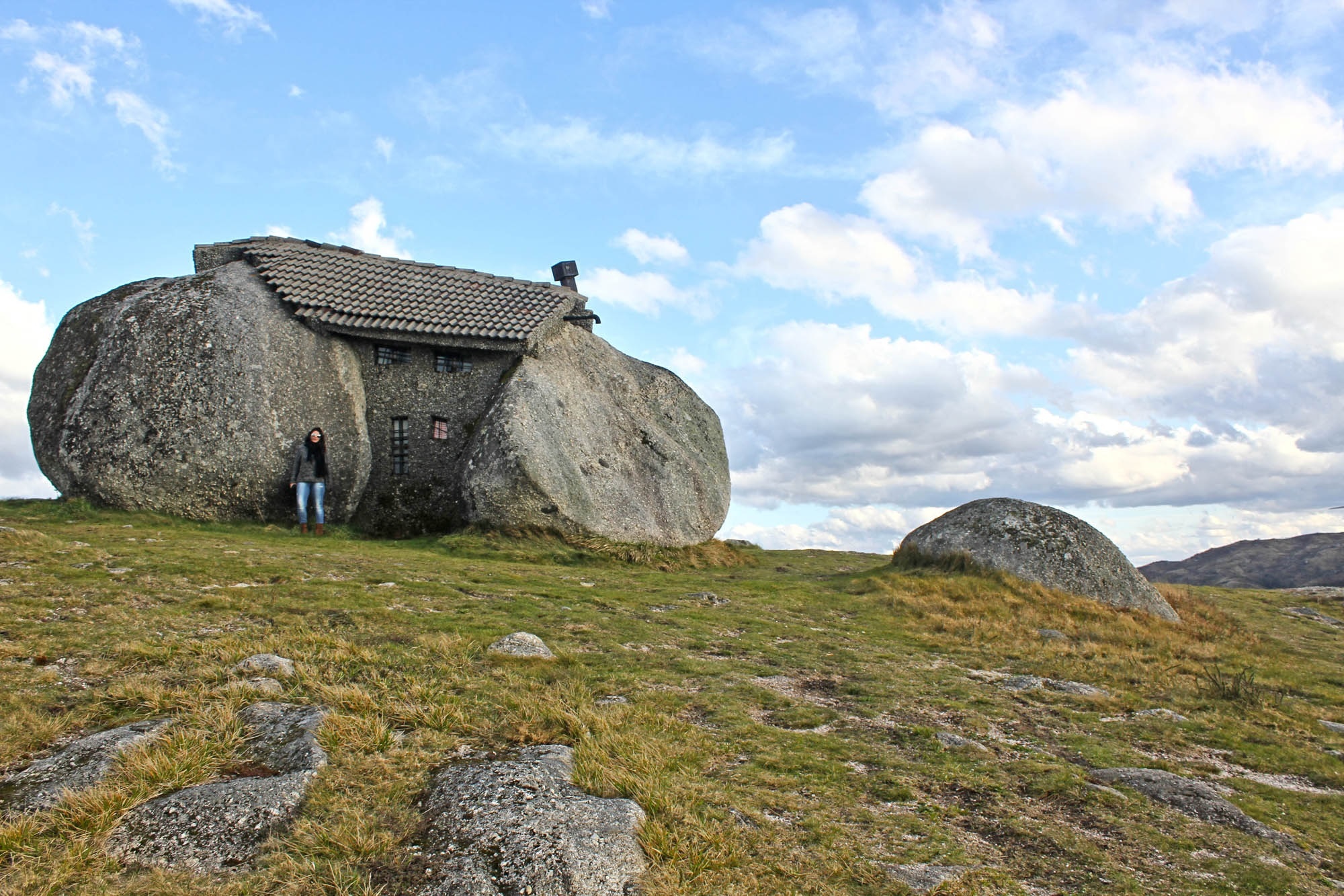 Nhà nơi hẻo lánh ảnh 8 Nha noi heo lanh anh 8