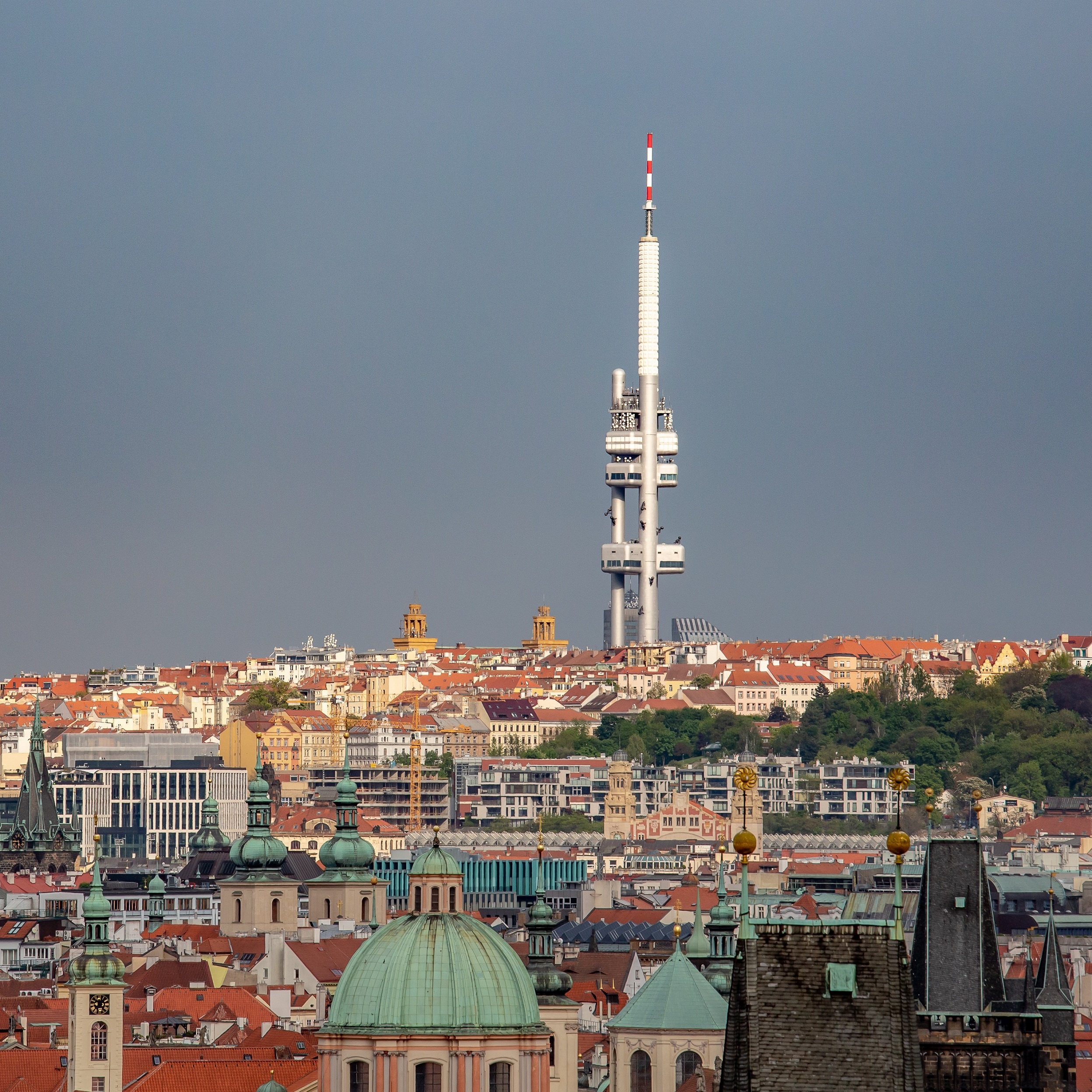 toa nha xau xi anh 6