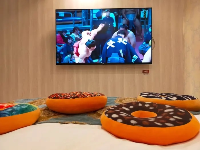 Khach san tinh yeu anh 8