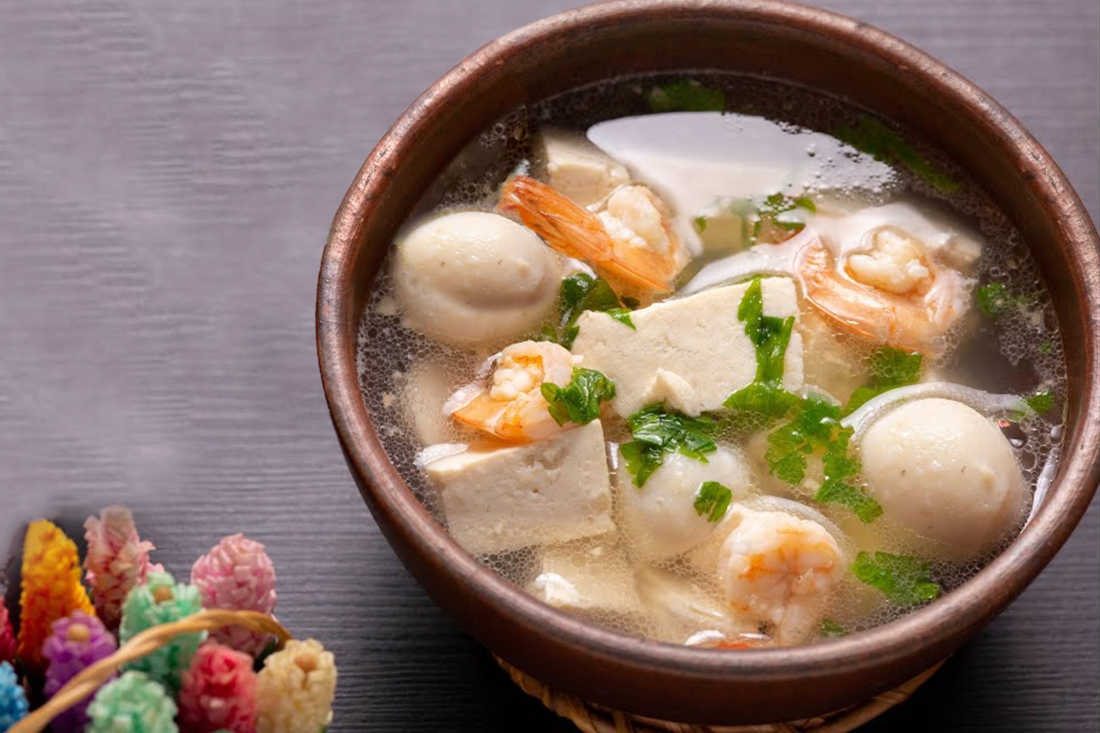 Canh dau hu nau tom de lam hinh anh