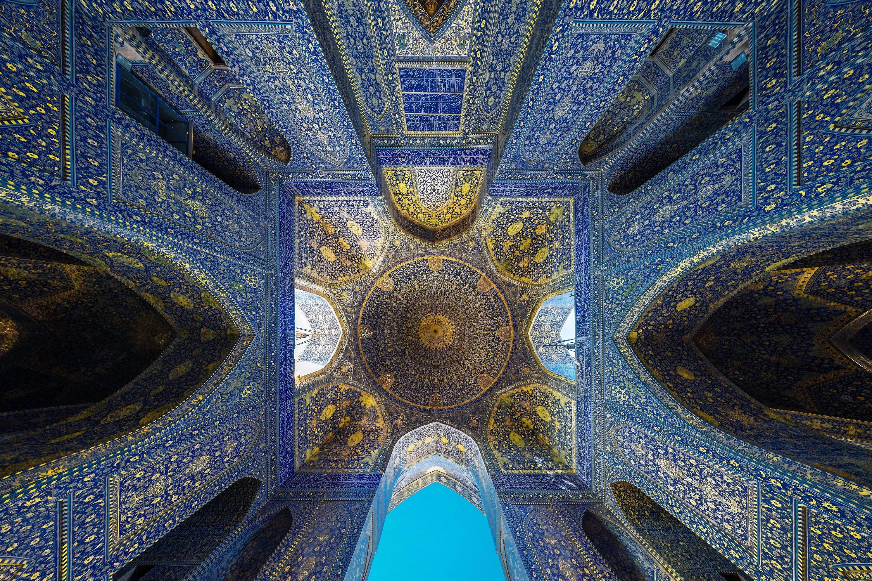 Nha nguyen Sistine anh 3