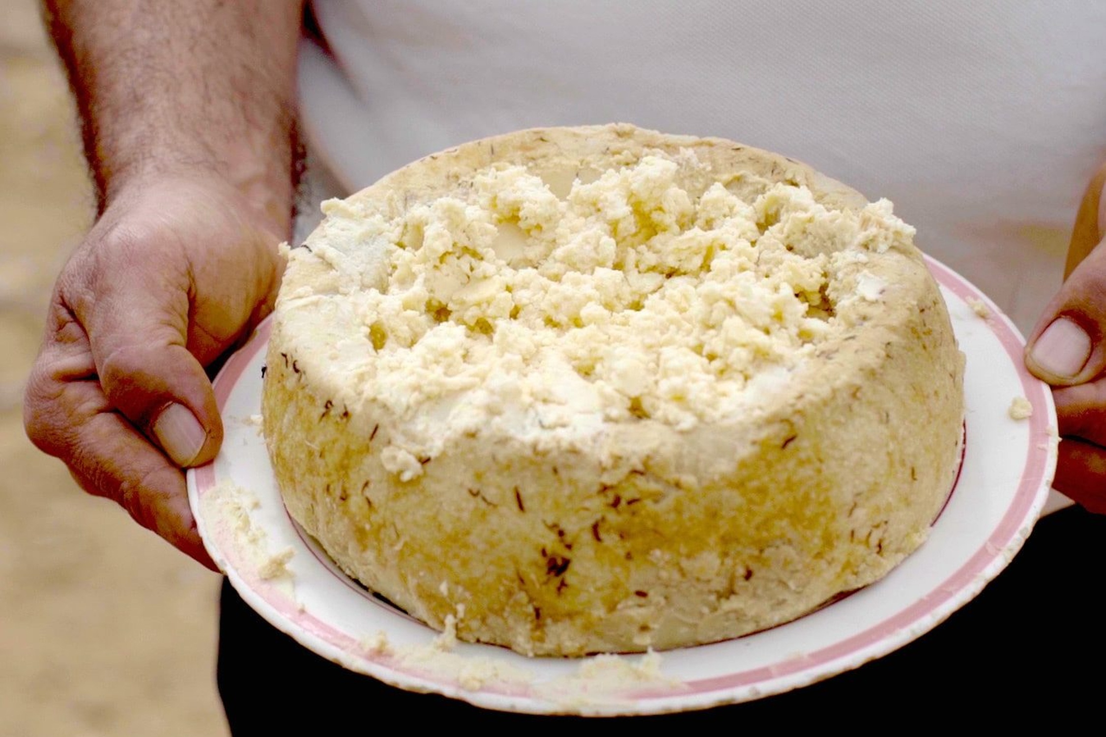 Dac san pho mai gioi o Italy hinh anh