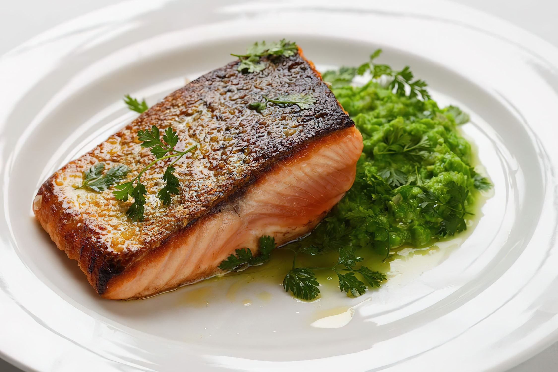 Meo chien ca hoi gion, mau sac hap dan hinh anh