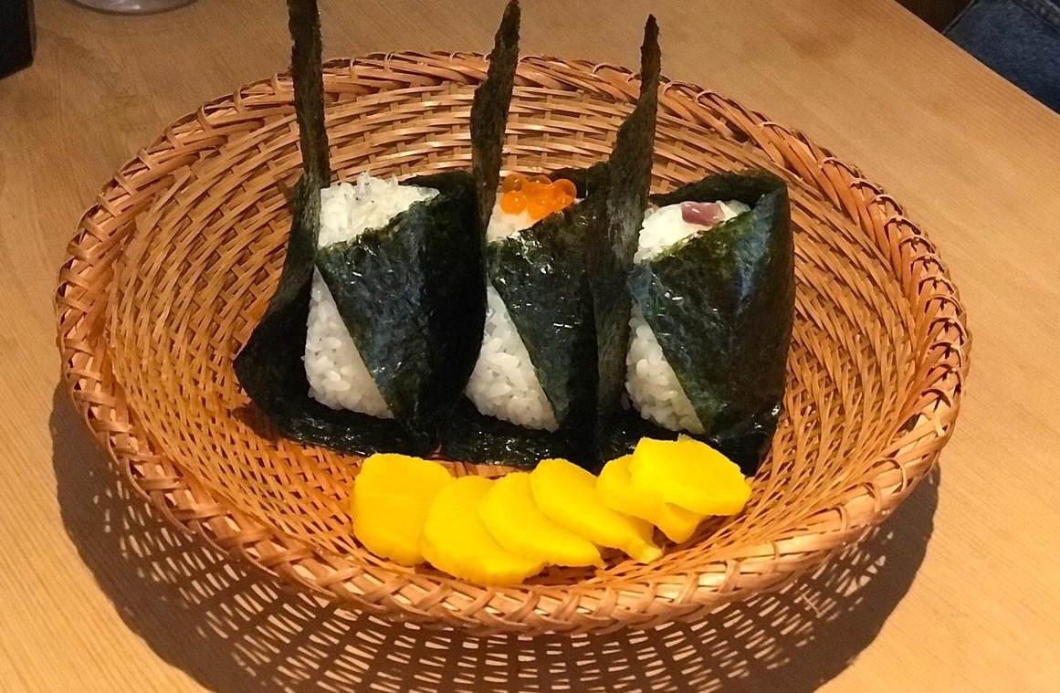 Cho hang gio de an quan com nam gia re duoc Michelin goi y o Nhat hinh anh