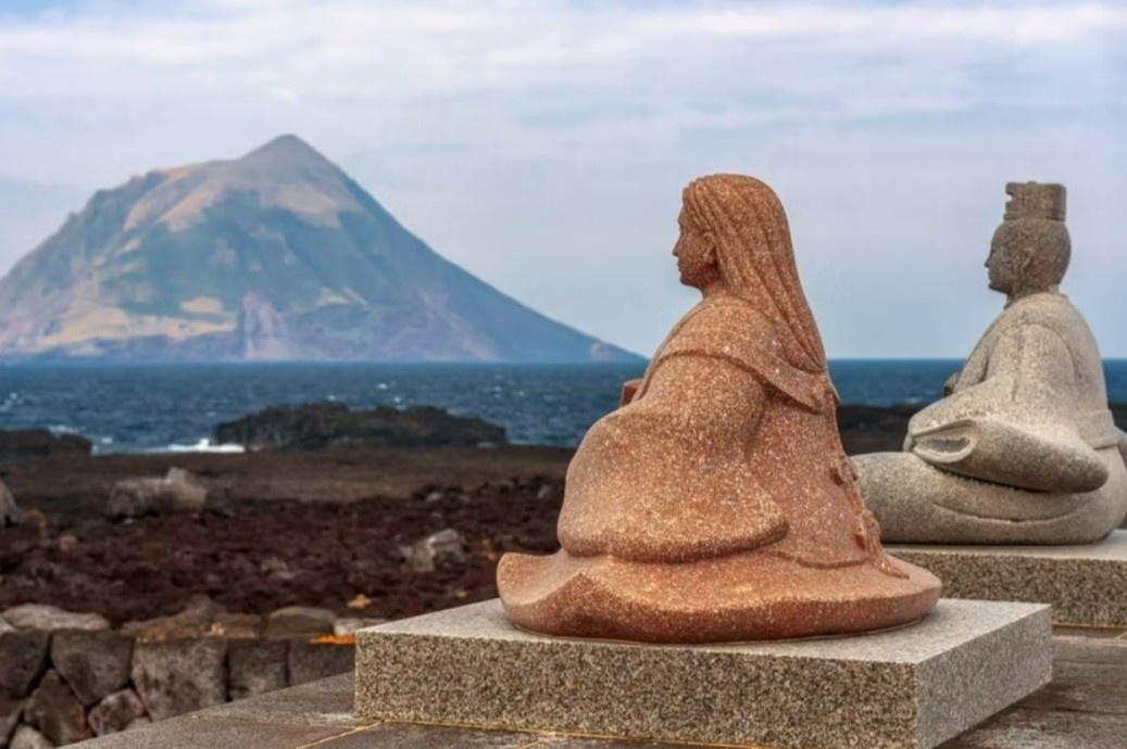 10 dia diem bo hoang o Nhat Ban hinh anh