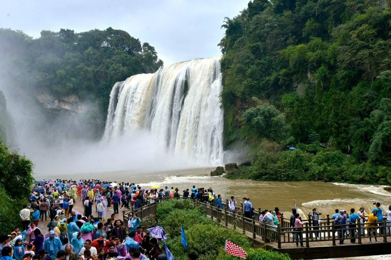 Thac nuoc tung xuat hien trong phim Tay Du Ky hinh anh