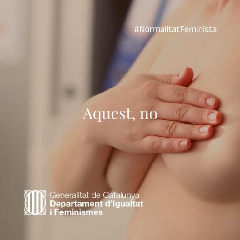 phu nu de nguc tran anh 1