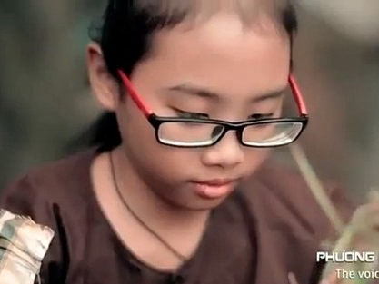 Clip Phuong My Chi hoa con nha ngheo nhanh chong gay sot hinh anh