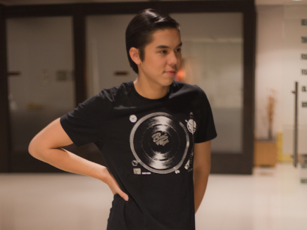 Hot boy 'Tuoi noi loan' dieu da sau canh ga hinh anh