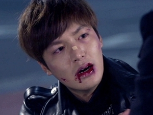 Lee Min Ho bi thuong khi quay The Heirs hinh anh