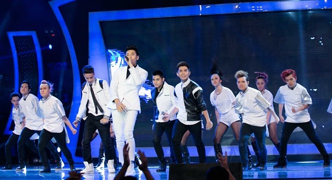 365 - Get On The Floor - Vietnam Idol hinh anh