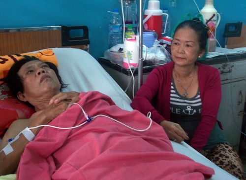 'Vua nhac sen' Vinh Su: 3 vo, doi van hat hiu hinh anh