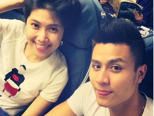 Sieu mau Vinh Thuy quay lai voi tinh cu Thu Hang hinh anh