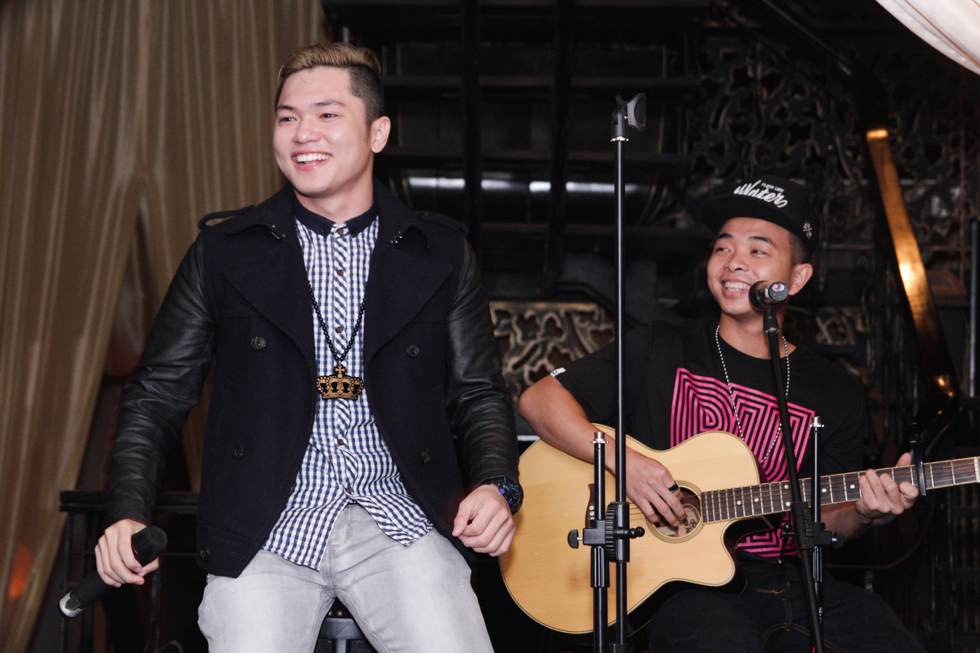 Bao Kun khuay dong dem giao luu voi fan o Sai Gon hinh anh