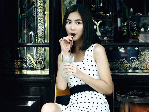 Helly Tong - nang fashionista Sai Gon quyen ru ra pho hinh anh