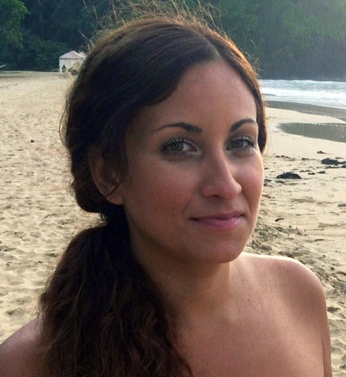Christina Porcelli, nữ diễn viên truyền hình thực tế show Dating Naked.