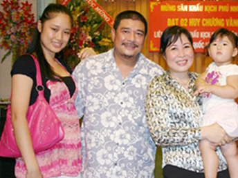 Danh hai Hong Van: 'Chua bao gio quen nau an cho chong' hinh anh