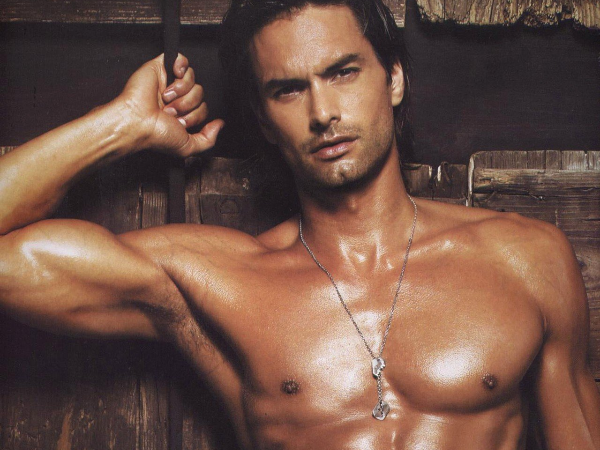 10 sieu mau nam hot nhat moi thoi dai hinh anh