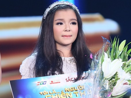 Hien tuong mang Lan Anh am 300 trieu cua The Winner Is hinh anh