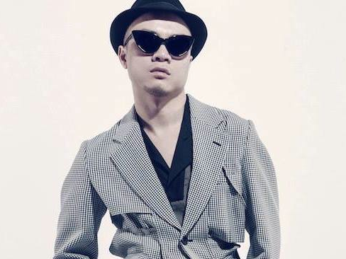 Do Manh Cuong ngoi ghe nong Fashionista Vietnam o Ha Noi hinh anh