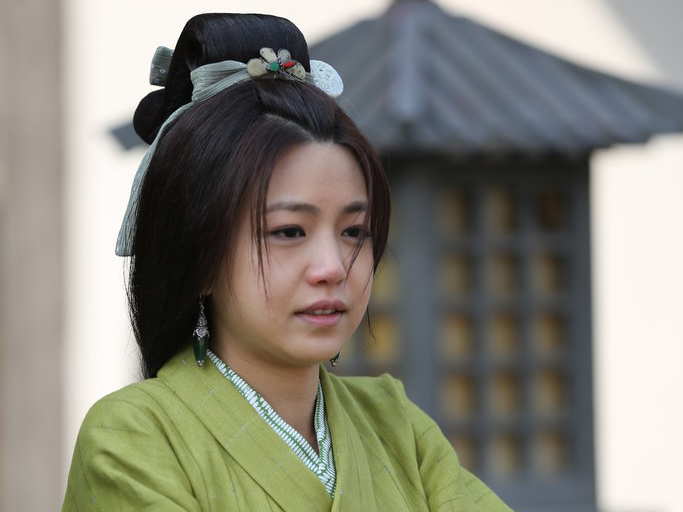 Tao hinh co trang xau te cua 'Tieu Long Nu' Tran Nghien Hy hinh anh