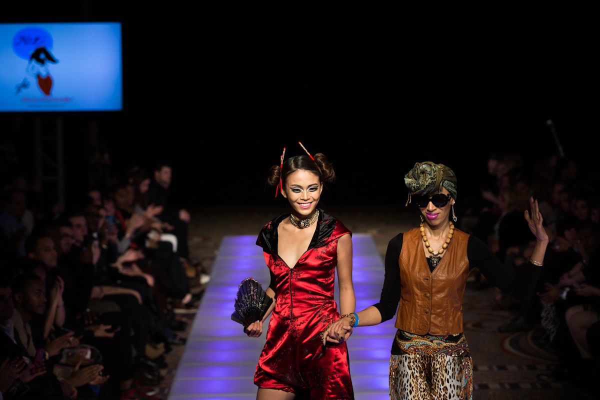 Mau Thuy dat show o New York hinh anh