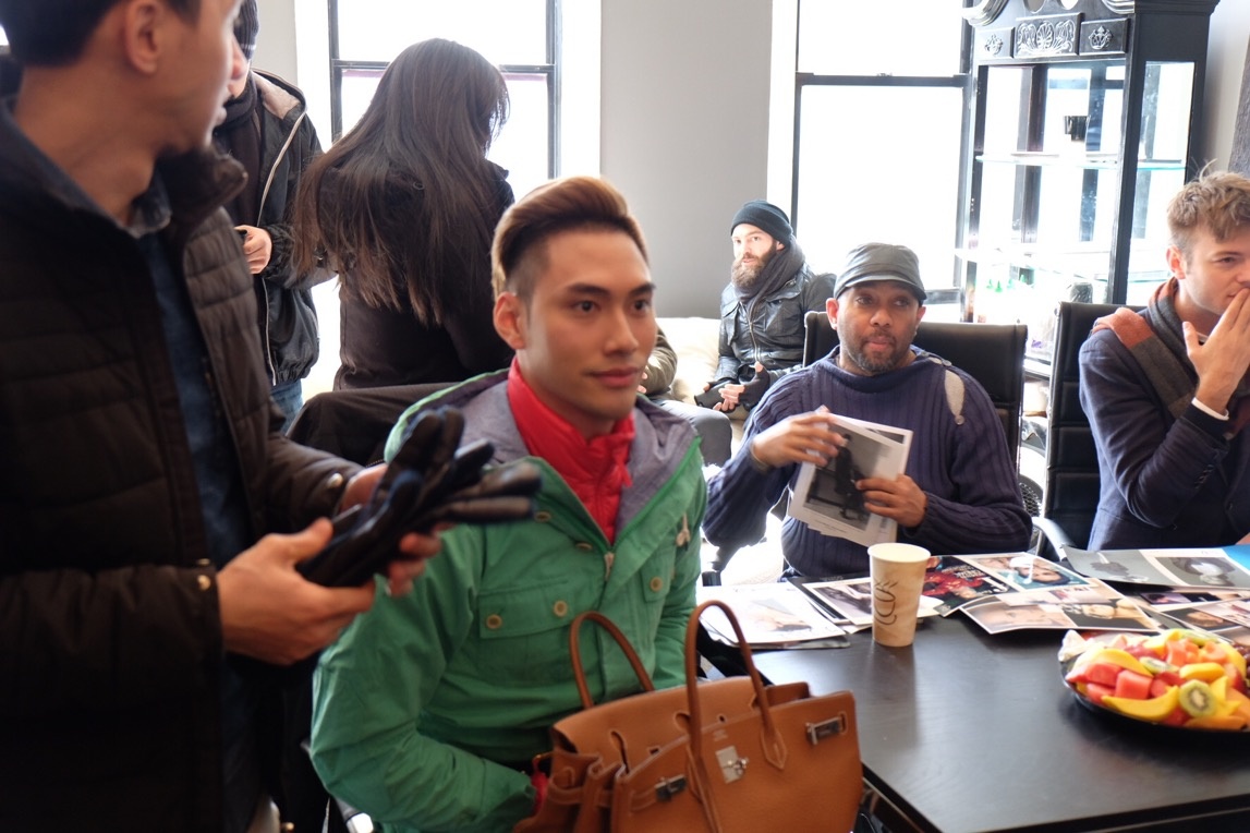 Ly Qui Khanh tuyen chon nguoi mau o New York Fashion Week hinh anh