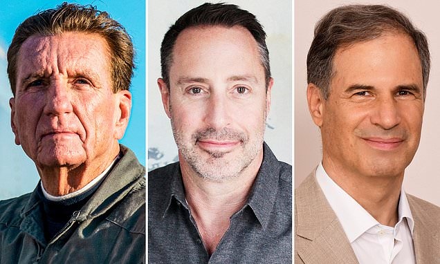 Khach tra 55 trieu USD cho chuyen du hanh khong gian tu nhan dau tien hinh anh