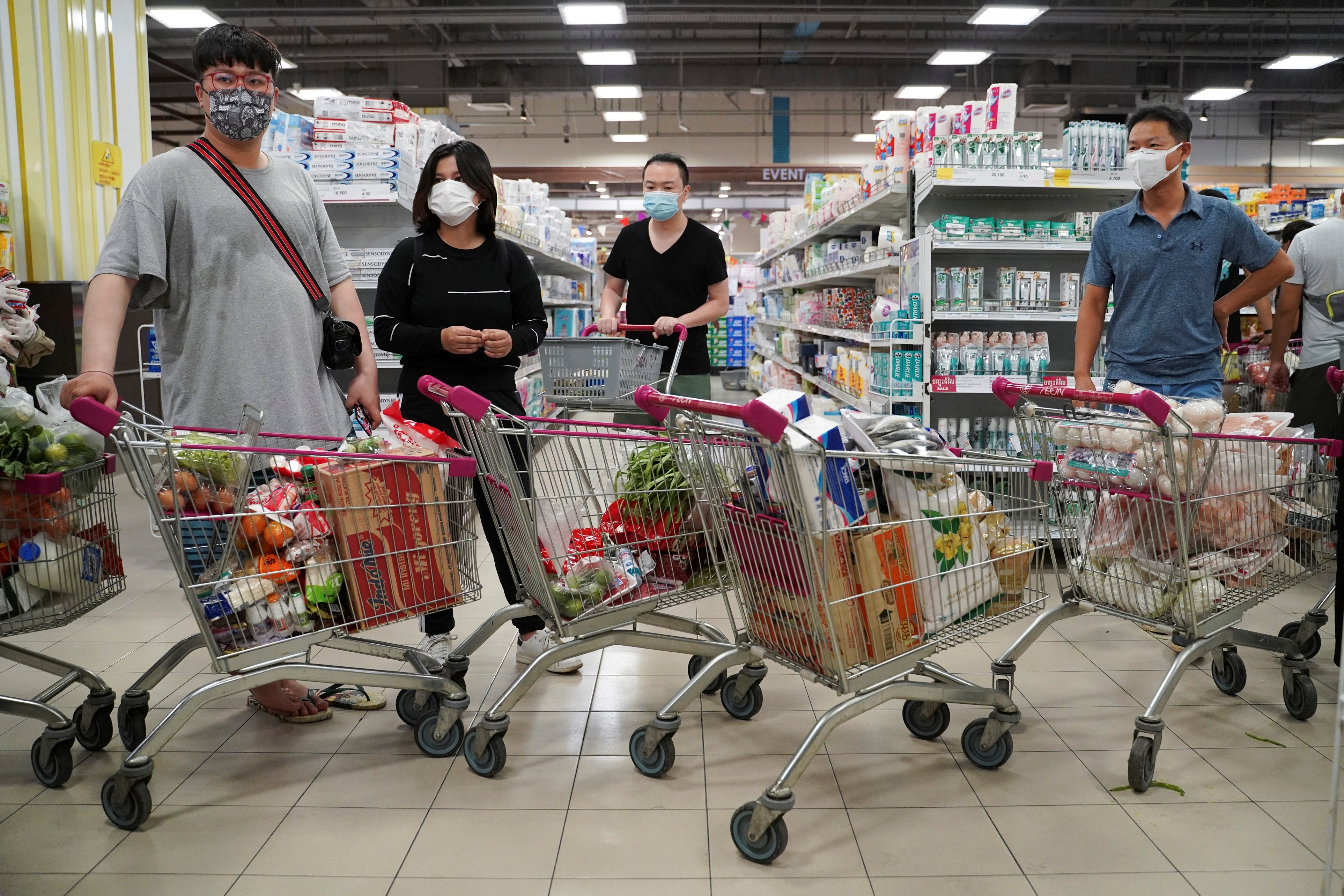 Campuchia phong toa thu do anh 3