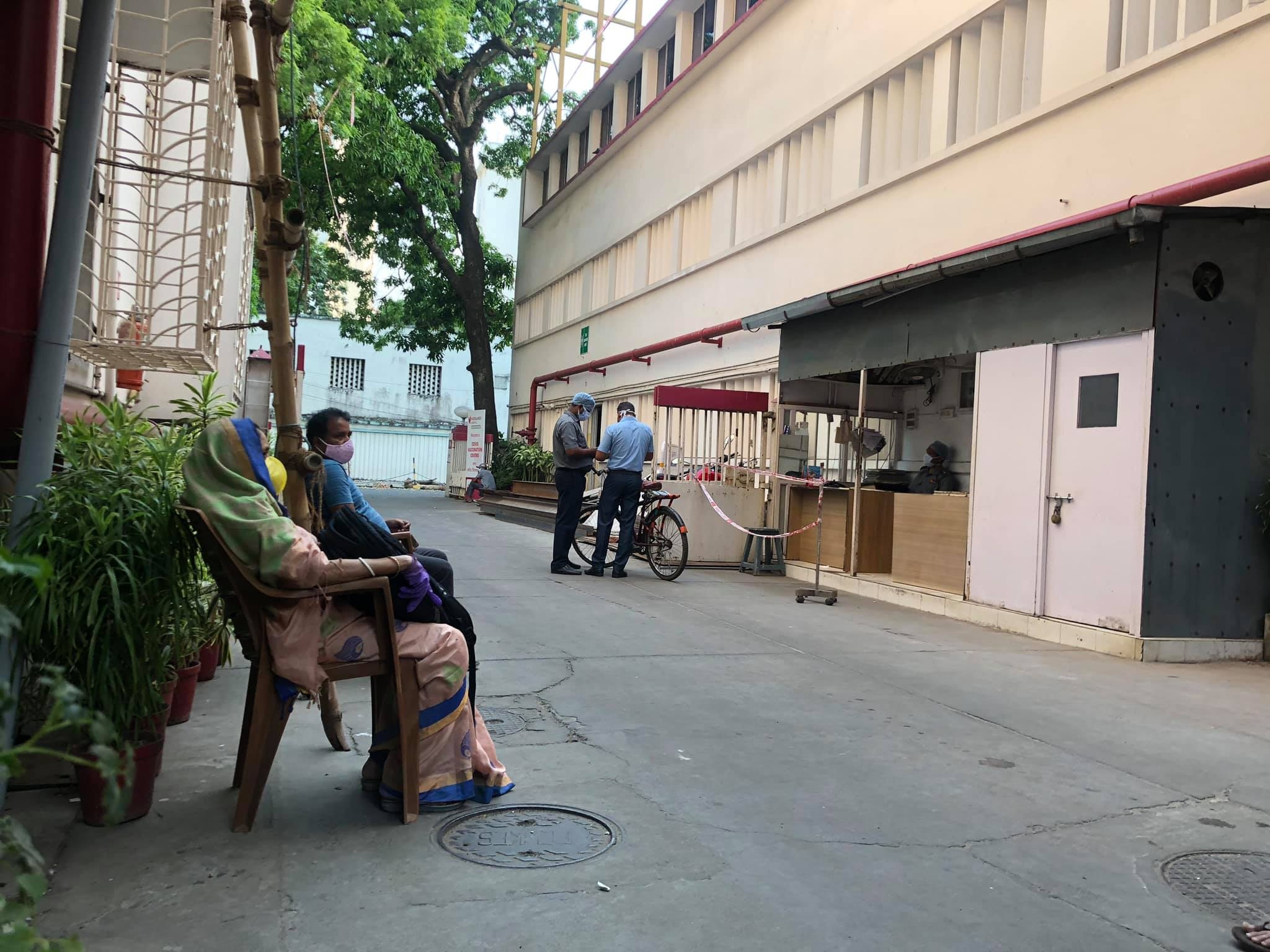 co dau Viet o An mac Covid-19 anh 6