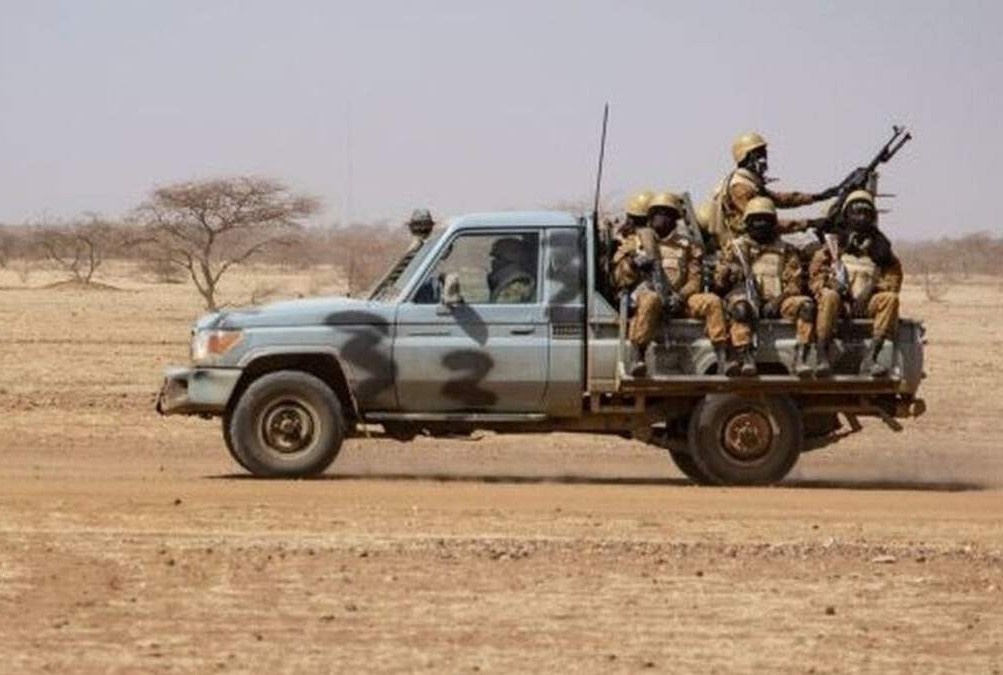 Hon 130 nguoi bi sat hai trong dem o ngoi lang phia bac Burkina Faso hinh anh