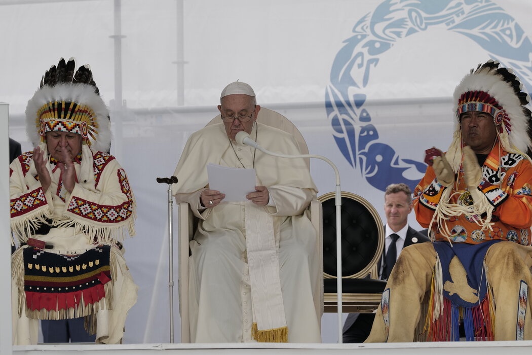 Giao hoang xin loi nan nhan bi bao hanh trong truong hoc o Canada anh 1