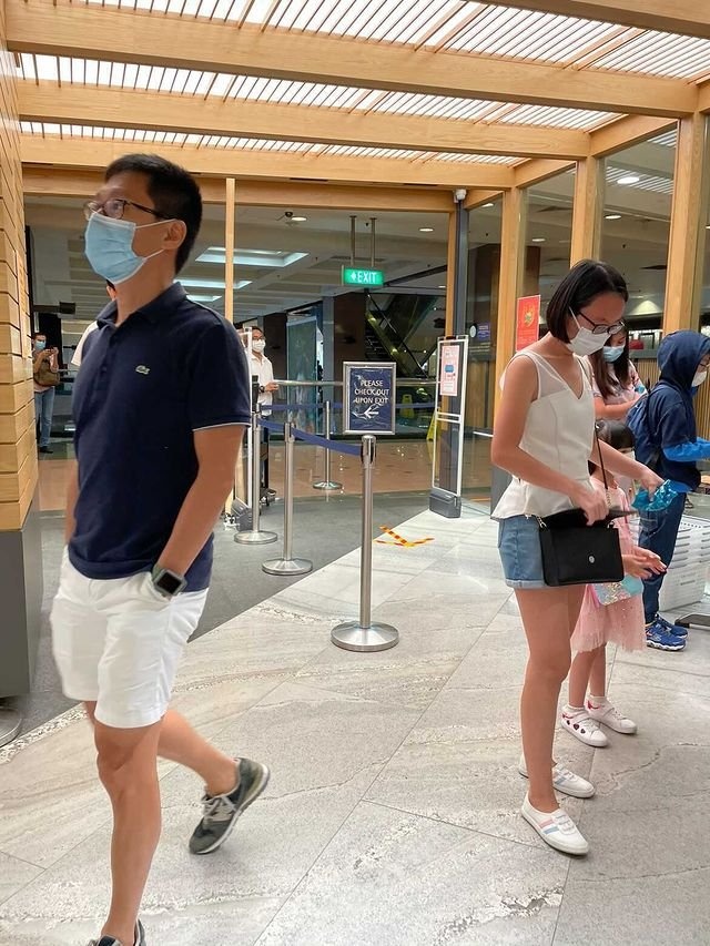 Singapore song chung voi Covid19 anh 3