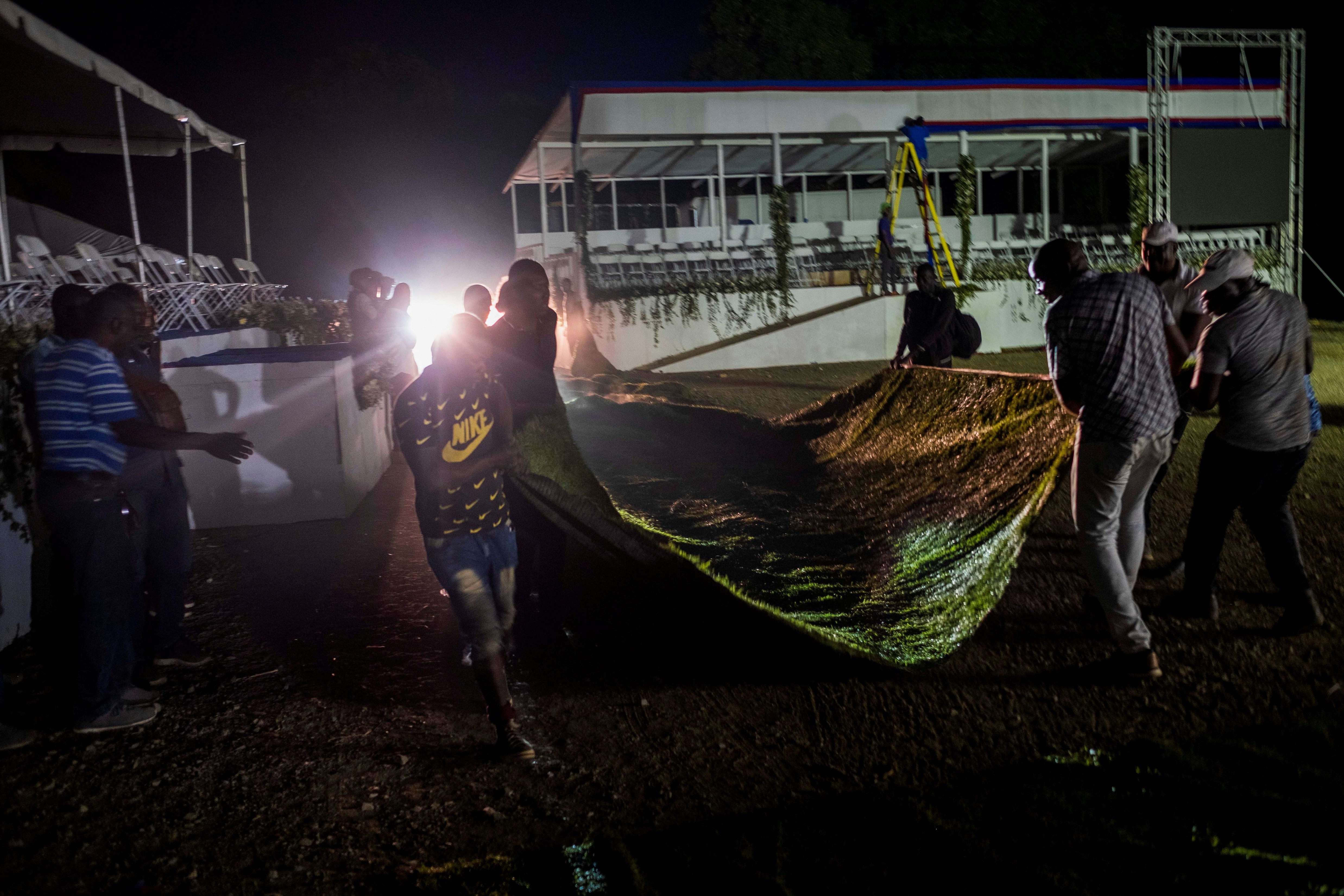 anh dam tang tong thong Haiti anh 16