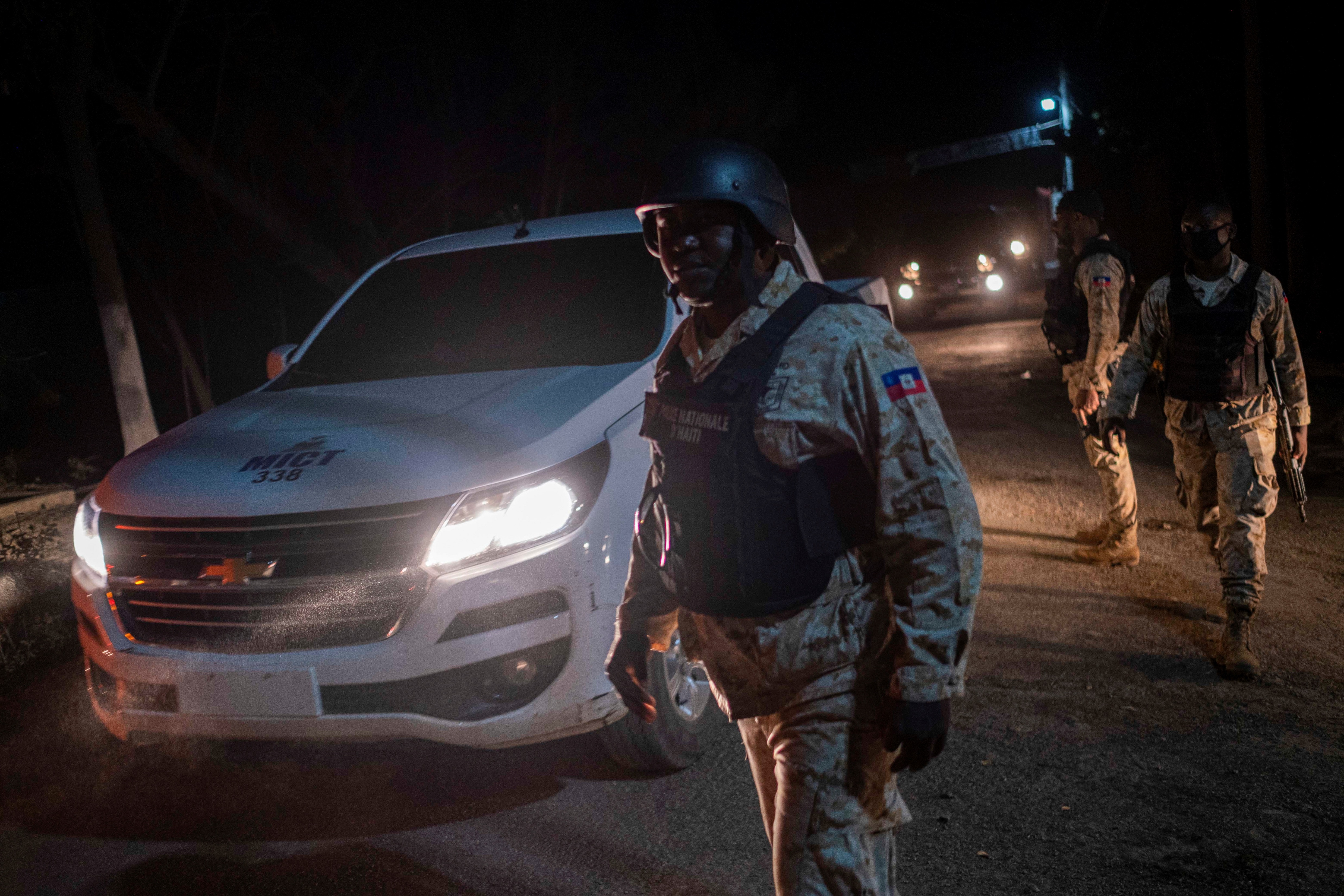 anh dam tang tong thong Haiti anh 15