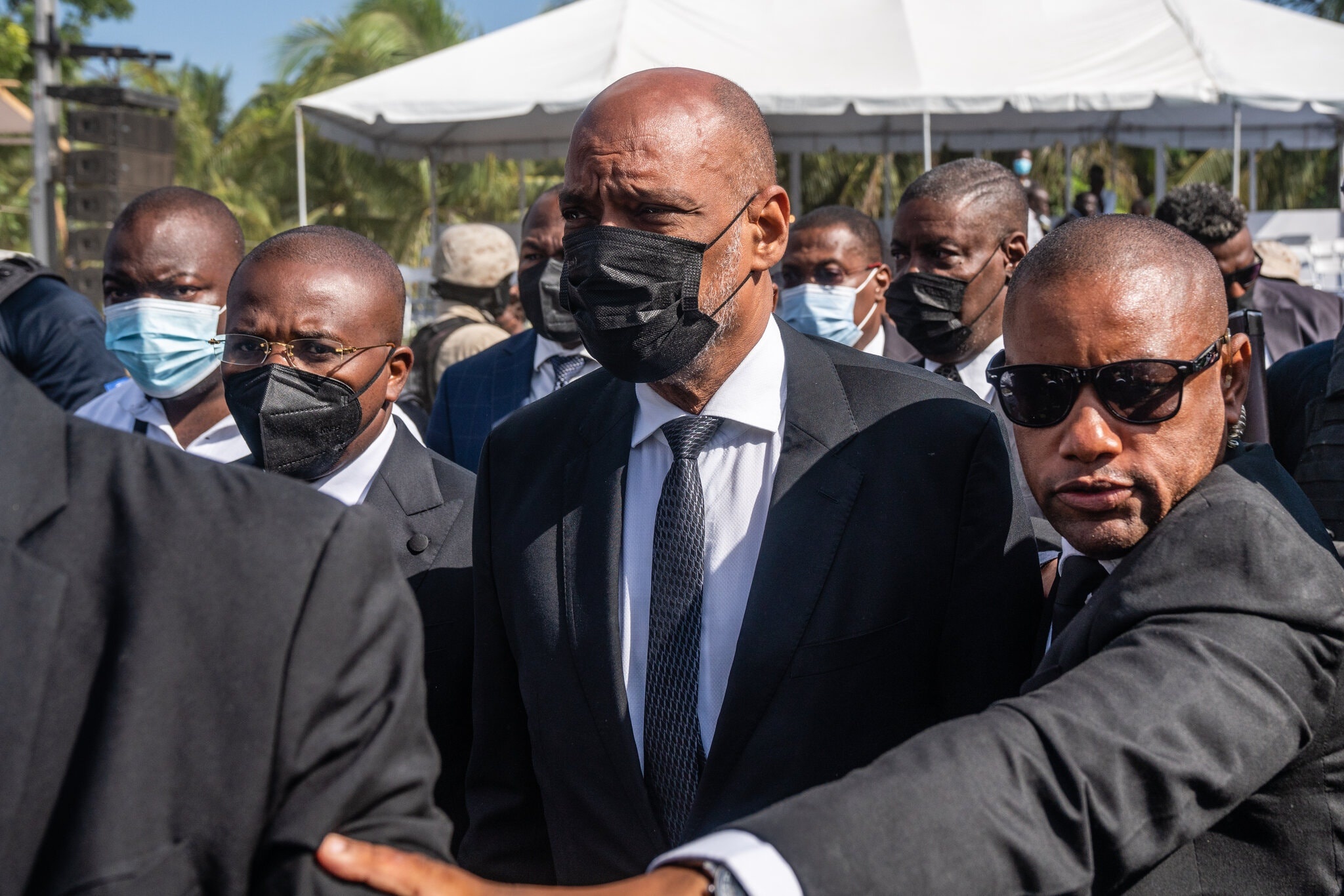 anh dam tang tong thong Haiti anh 11