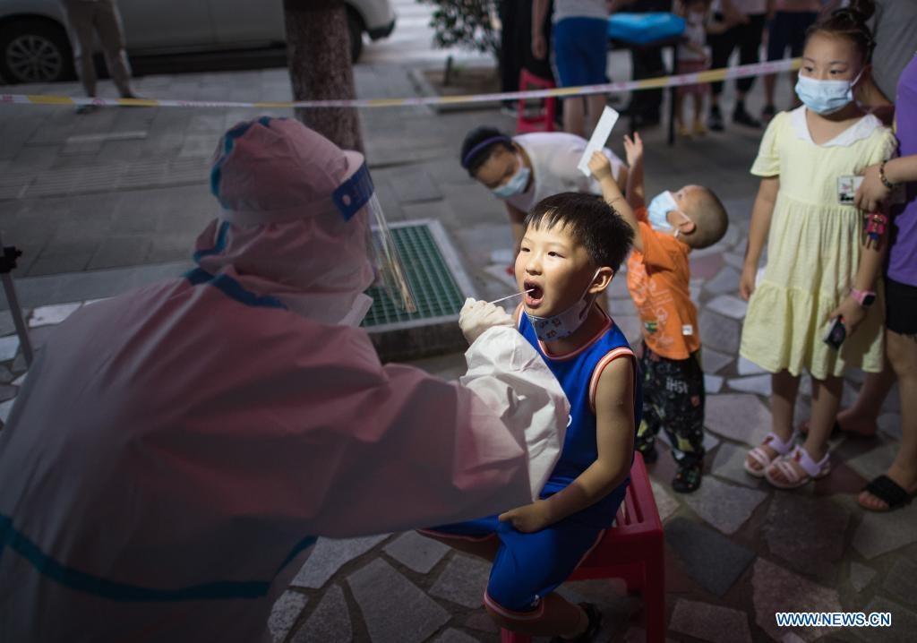 Vu Han xet nghiem toan thanh pho anh 5