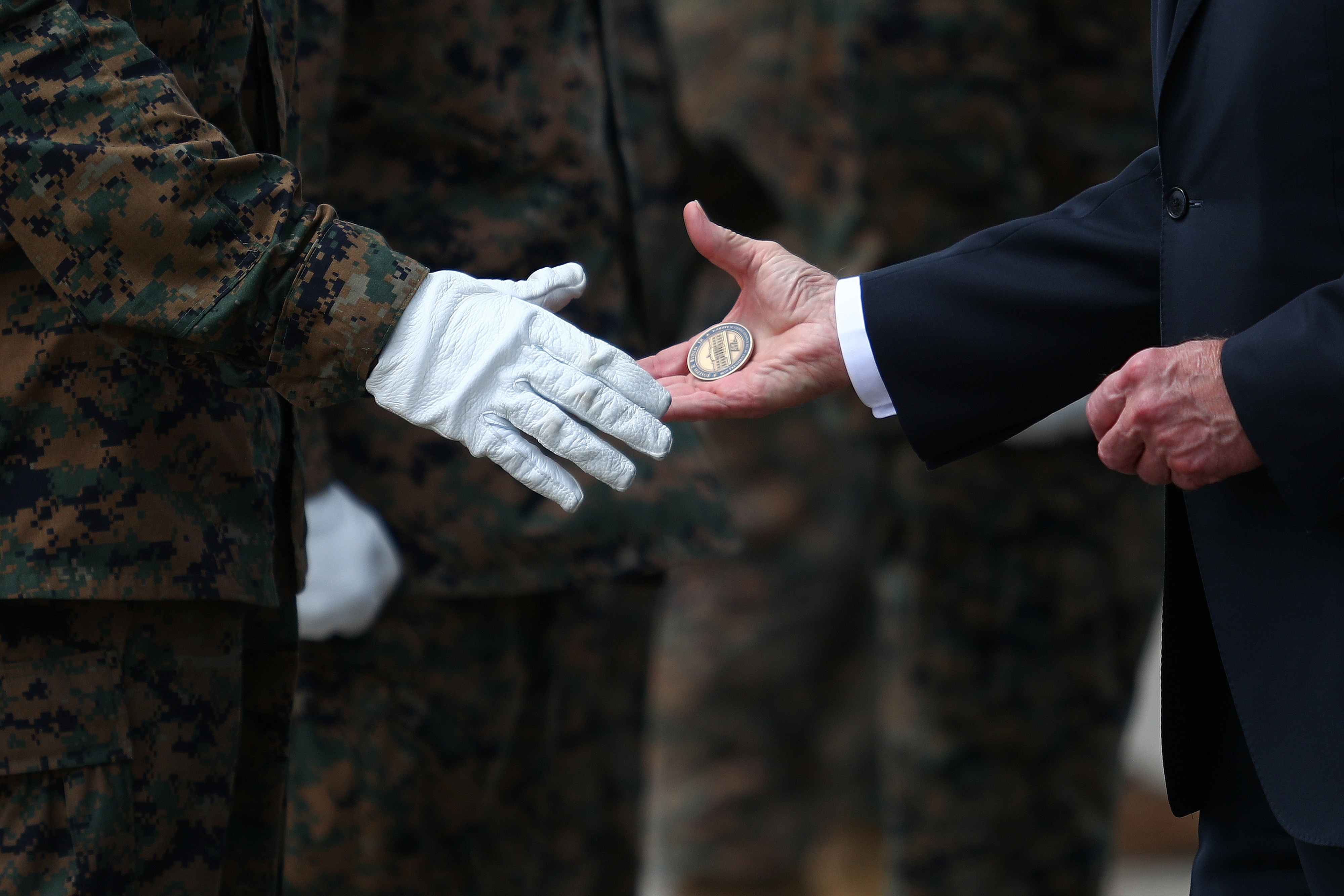 Biden don linh My thiet mang ve nuoc anh 13