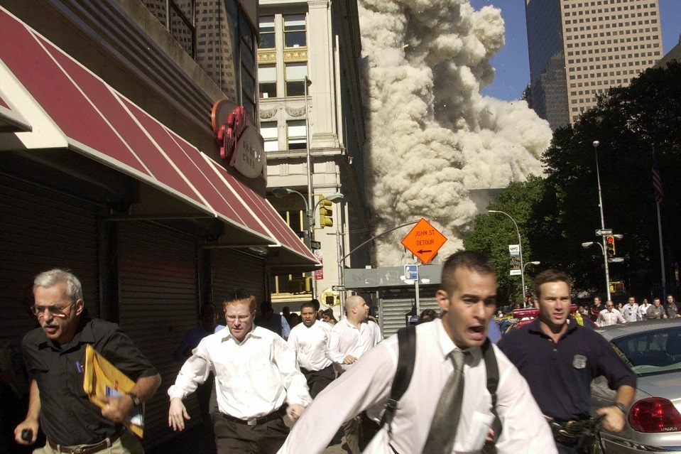 ảnh 11/9 lúc đó và bây giờ ảnh 5 anh 11/9 luc do va bay gio anh 5