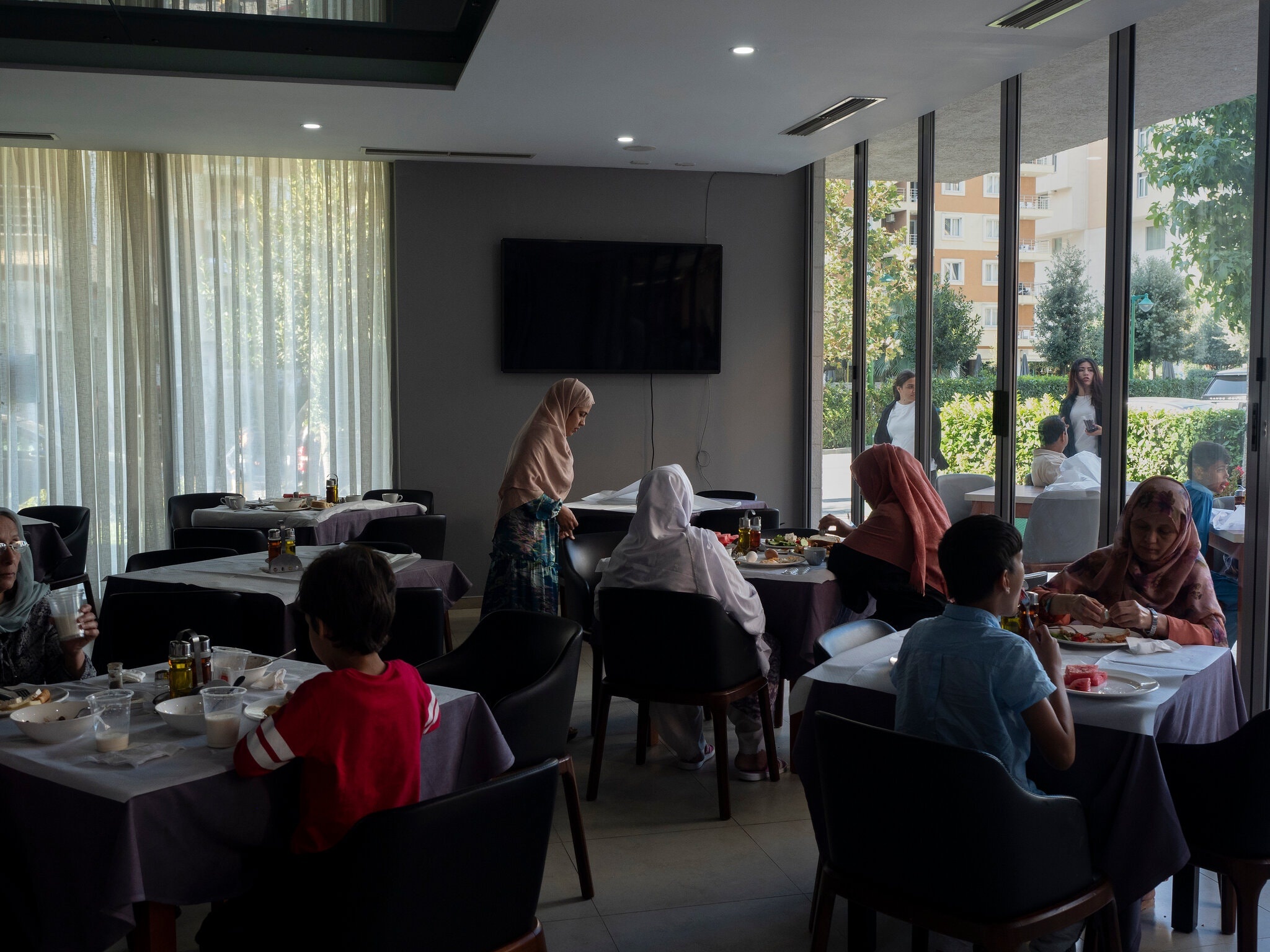 trai ti nan sang trong cho nguoi Afghanistan anh 3