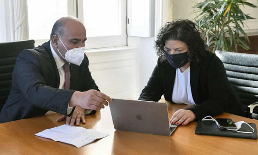 Argentina tuyen bo dang o giai doan cuoi cua dai dich Covid-19 hinh anh