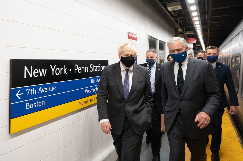 Thu tuong Anh di tau den Nha Trang anh 1