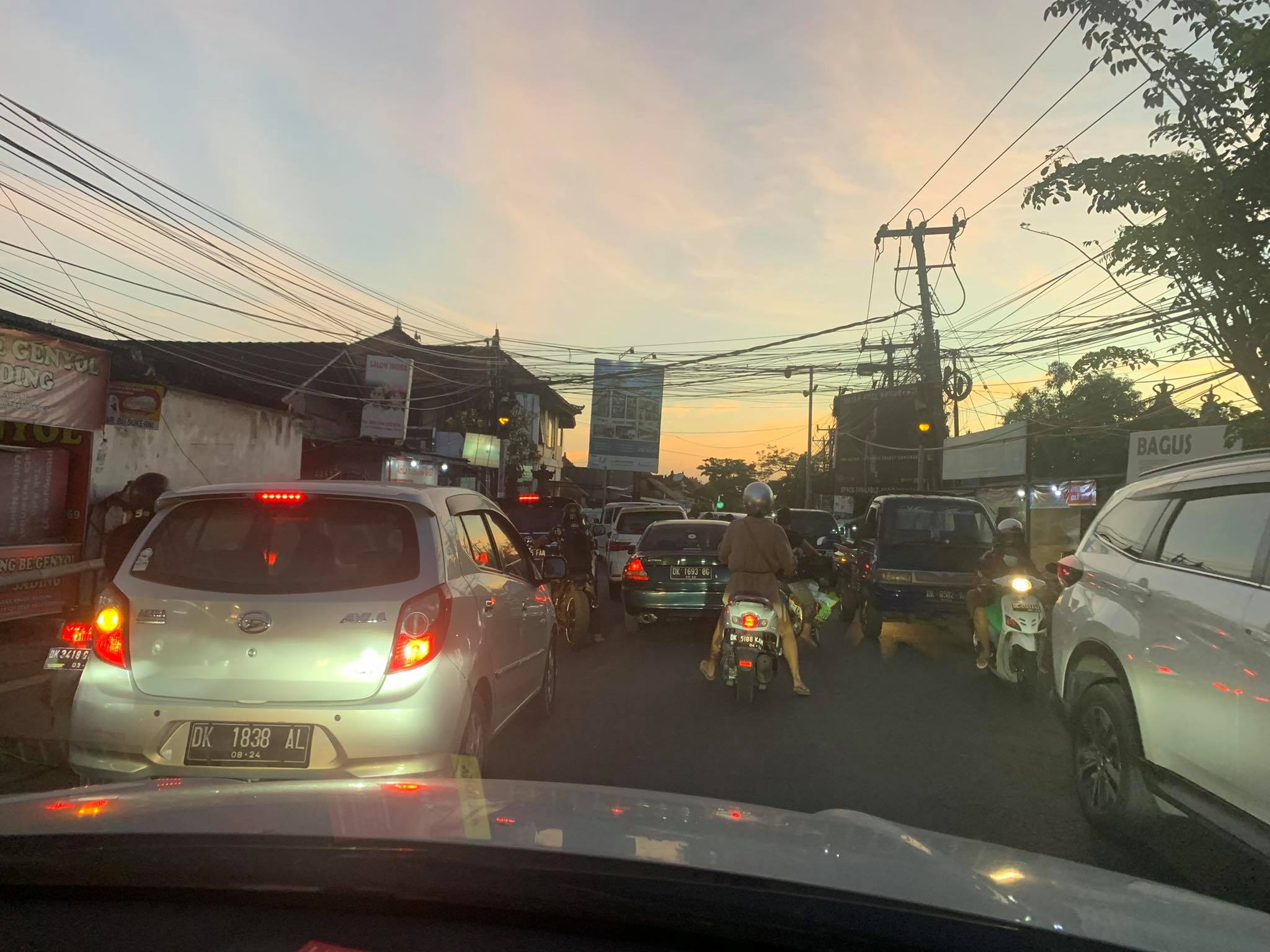 Nguoi Viet o Indonesia truoc binh thuong moi anh 3