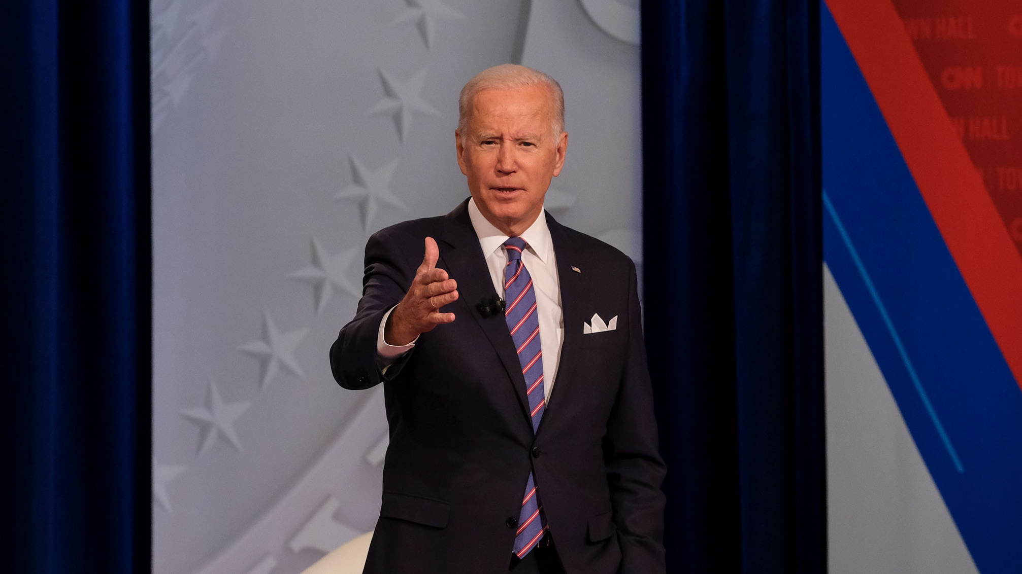 Tong thong Biden: My cam ket bao ve Dai Loan truoc Trung Quoc hinh anh