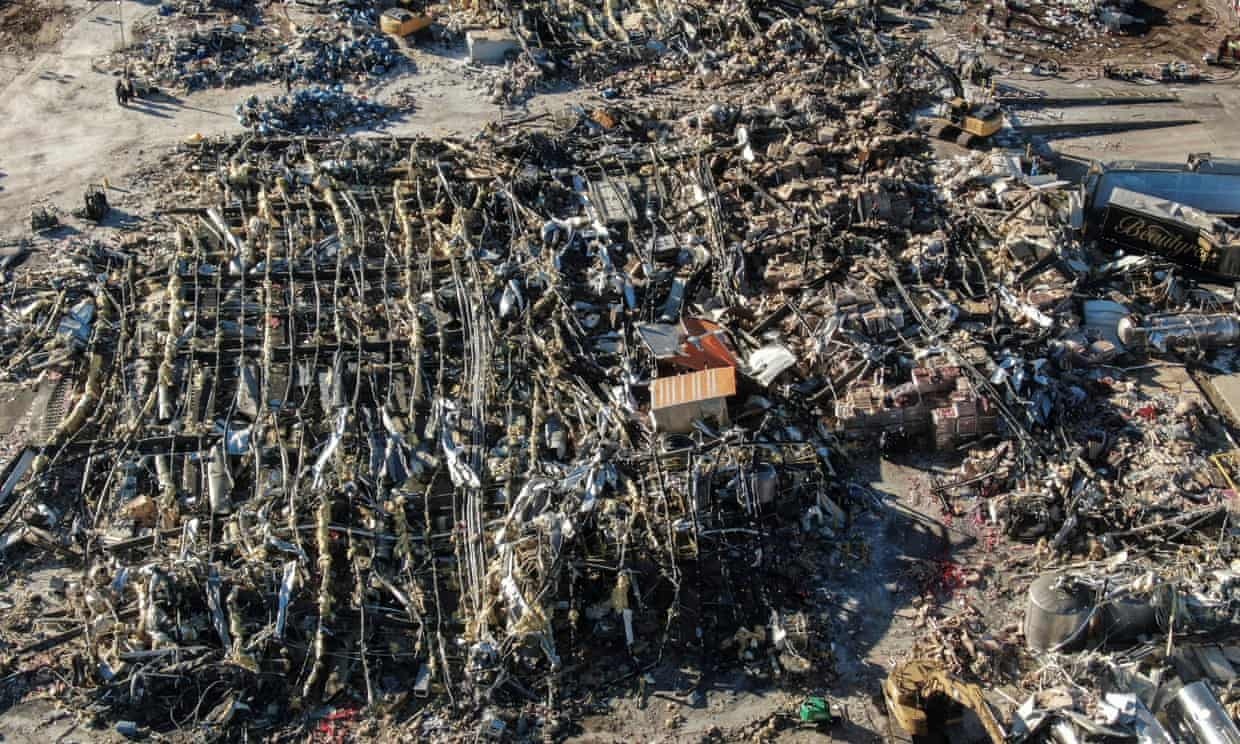 Tong thong Biden cong bo 'tham hoa lien bang' o Kentucky hinh anh