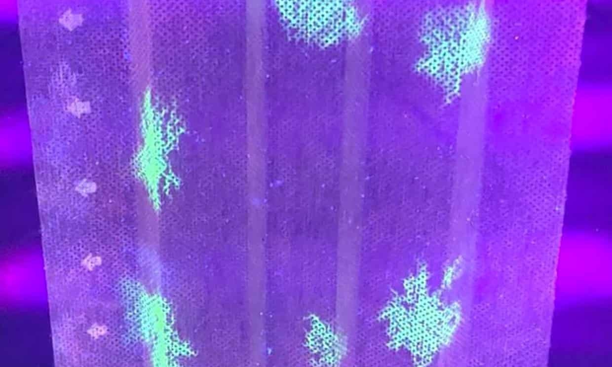 Khau trang phat sang khi co virus SARS-CoV-2 hinh anh