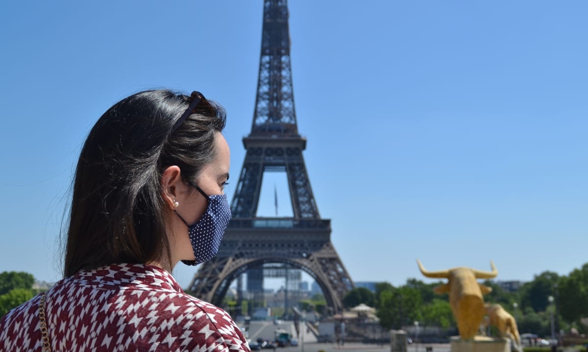 Nhieu nuoc chau Au ghi nhan ca nhiem ky luc trong ngay khep lai 2021 hinh anh