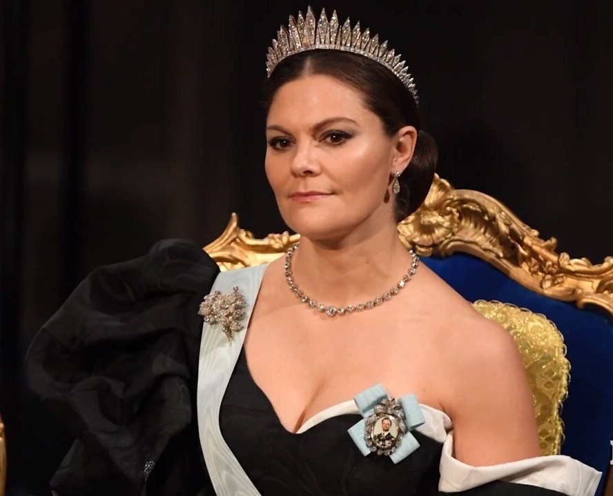 Cong chua ke vi Thuy Dien mac Covid-19 hinh anh