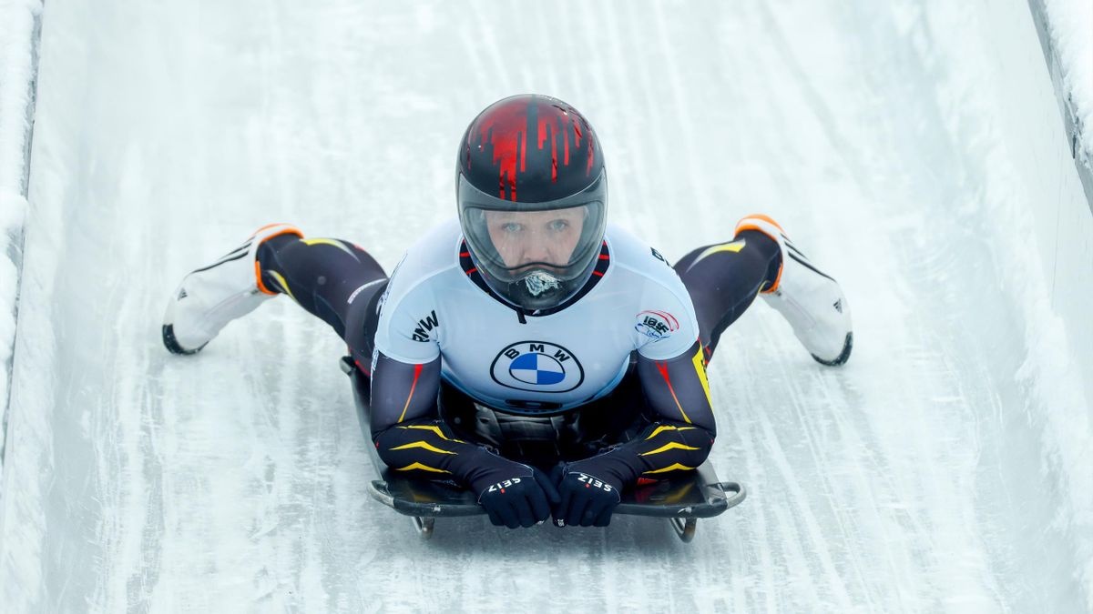 Van dong vien Bi khoc vi Trung Quoc chong dich cung ran hinh anh