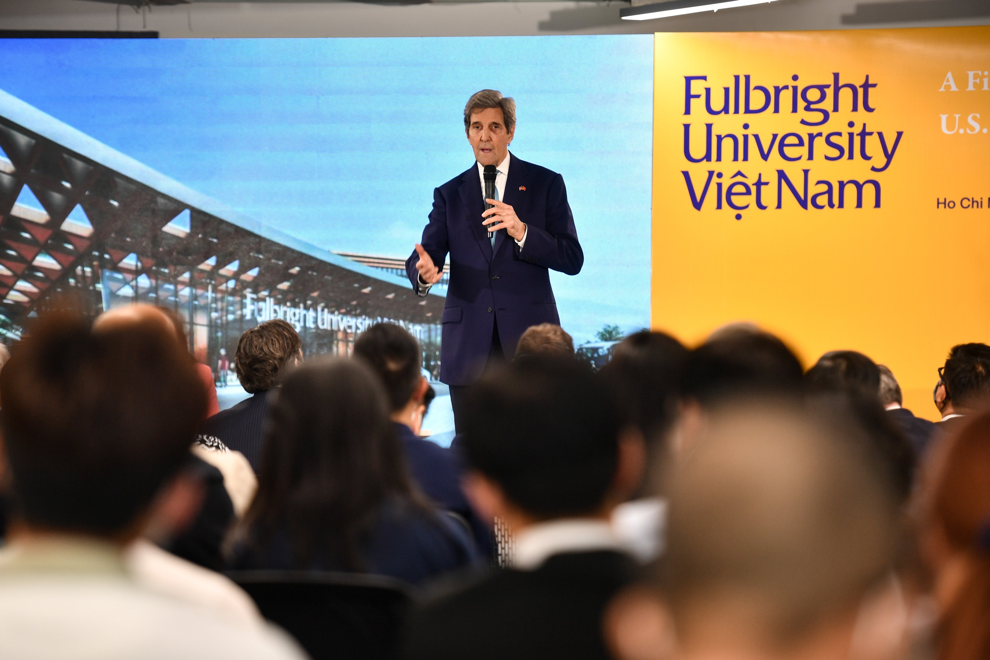 My ca ngoi no luc giai quyet bien doi khi hau Viet Nam anh 2